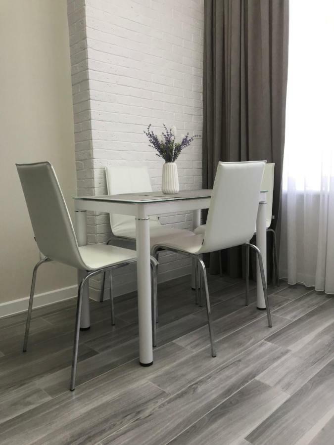 Apartment Kamanina Odessa Buitenkant foto