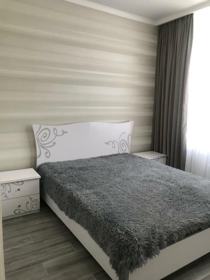 Apartment Kamanina Odessa Buitenkant foto